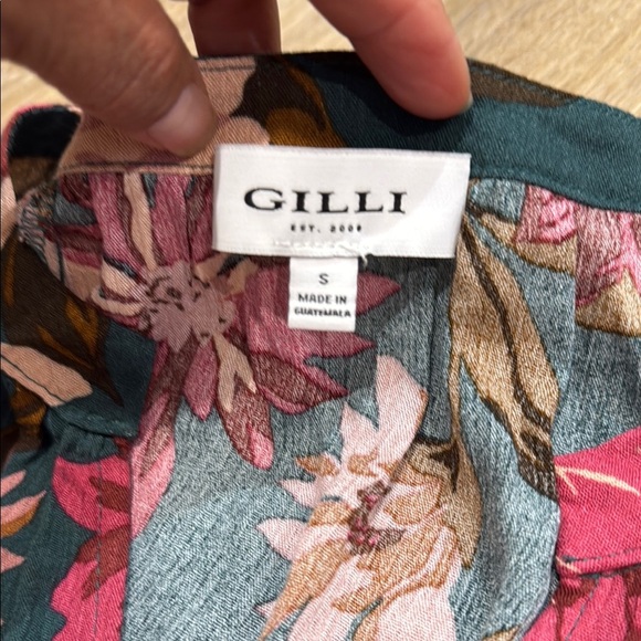 Gilli Size S Pink and Green Long Sleeve V Neck Cut Out Blouse Floral. - Picture 2 of 9